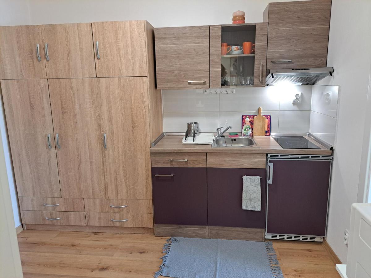 Adam Apartman Кошице Экстерьер фото
